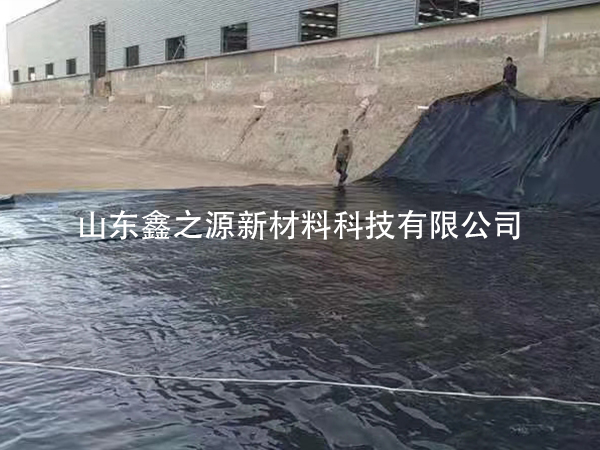 黑膜沼氣池使用過(guò)程中出現(xiàn)廢渣該如何處理？