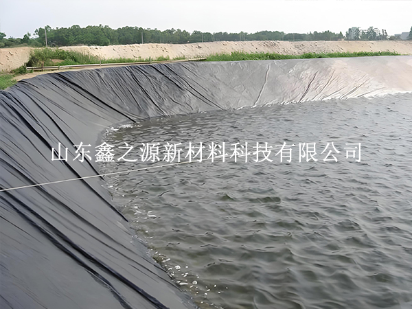 如何順利的延緩蓄水池防滲膜的衰老？