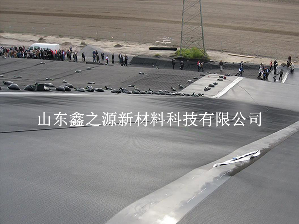 沼氣池黑膜鋪出褶皺？5 大原因找準(zhǔn)了才能對癥下藥